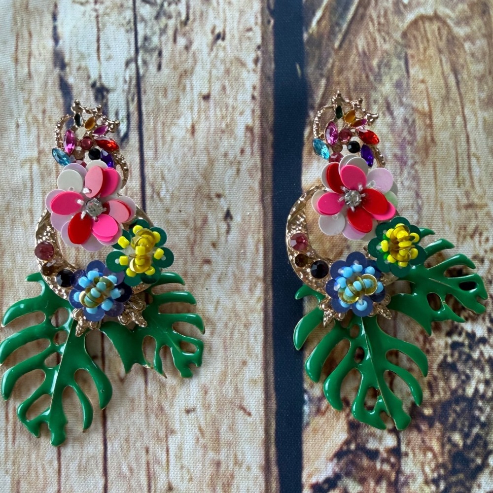 Tropical Monstera Leaf Flower Sequin Rhinestone Statement Drop Earrings - Picture 4 of 4